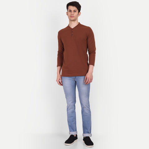 Men's Brown Solid Henley Collar T-shirt